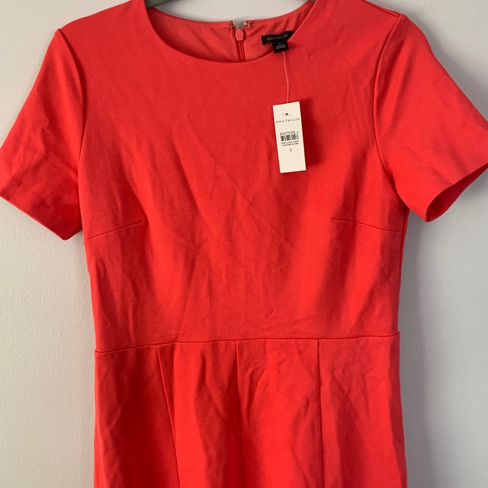 Ann Taylor Short Sleeve dress size 8 deep Coral
